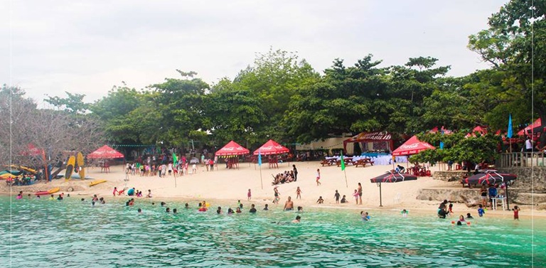 mactan newtown beach